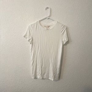 Super Soft Forever 21 Contemporary T-Shirt - Warm White Colour - NWT